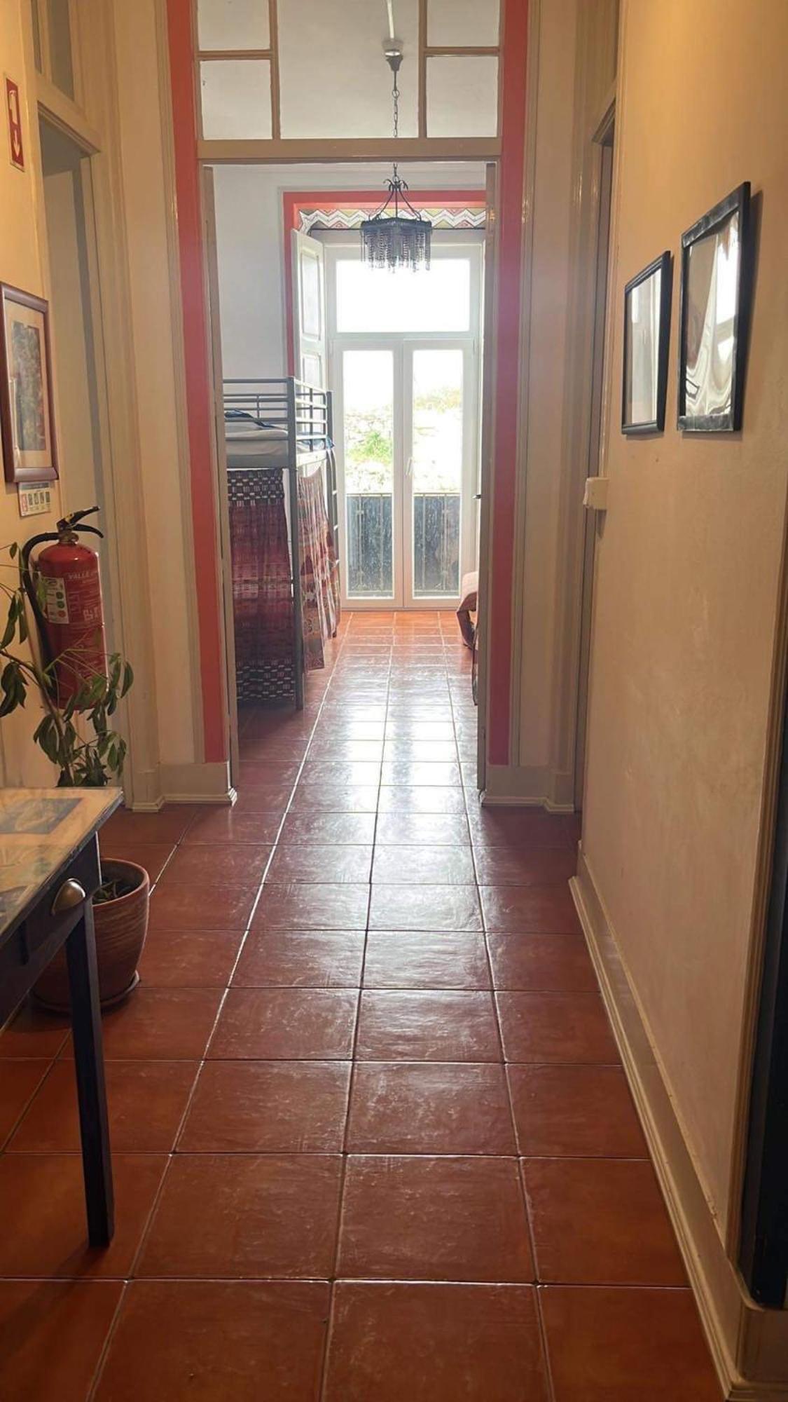 Peniche Hostel Hostal
